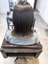 レオン(Re:ON)&nbsp;縮毛矯正×ミディアムヘア