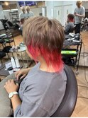 ビビッドレッド×インナーカラー×レイヤーショート
