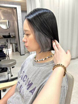 ヘイリー(HAILEY) インナーカラー　ブラック×シルバー