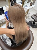 ロンド レア 天神大名店(Lond Le’a)&nbsp;イヤリングカラー/外ハネボブ /縮毛矯正/レイヤーボブ/艶髪