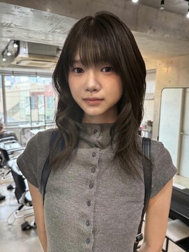 ナループロアボタン(Nalu pu loa BOTAN) ハッシュカット/バタフライカット/レイヤーカット