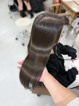 ハピネス 梅田茶屋町店(HAPPINESS) 韓国風/レイヤーカット/顔周り/顔まわり/髪質改善/ベージュ