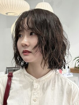 ヒイロ(hiilo.) ブリーチ毛OK!お洒落なニュアンスが可愛いナチュラルボブパーマ