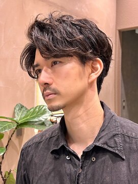 ガーデンヨコハマエスト(GARDEN YOKOHAMA est) アップバング ミディアム ニュアンスパーマ