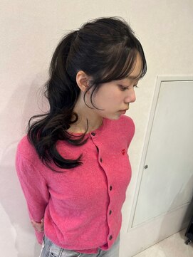 ミラ(MIRA) 顔まわりカット／顔まわりレイヤー／前髪／顔まわり