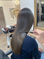 アトレ 武庫之荘(Atre.)&nbsp;透明感【髪質改善】艶感ロング小顔レイヤーカットシアーベージュ