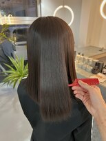 シーン(scene) ナチュラル仕上げの縮毛矯正