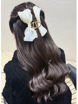ノイズ オオサカ(NOISM)&nbsp;上品ハーフアップ
