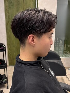 エルマーク 本山(L-MARK) センターパート/フェザーパーマ/スパイラルパーマ/men's