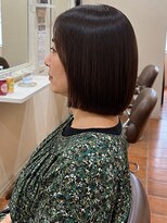 アウラ(AULA)&nbsp;【203.髪のツヤを引き出す♪切りっぱなしショートボブ】
