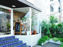 ロッセット ヘアー(Rossetto hair)の雰囲気（白が基調のナチュラルな店内♪）