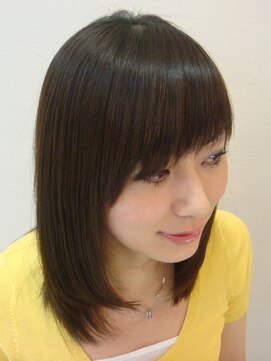 ラクルール さらさらストレートミディ