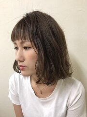 【 Share TOMO 】切りっぱなしショートバング