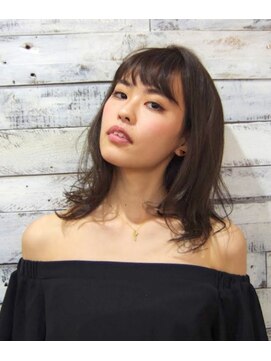 キサ ファータ 恵比寿(kisa fata) [オージュアサロン/恵比寿]色気があるミディアムヘア