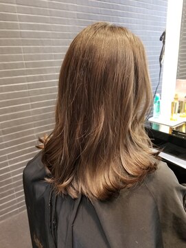 フルショウ 梅田(FURUSHO) 女っぽいってか