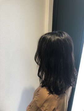 キー(KEY) 夏のゆるふわロングボブスタイル　イメチェン