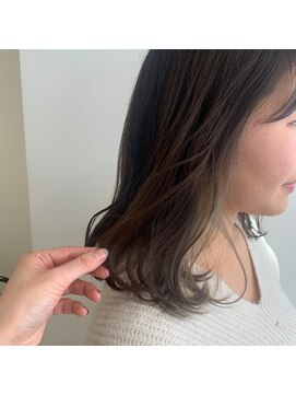 エミィ(emme) 【emme×笹川】インナーカラー