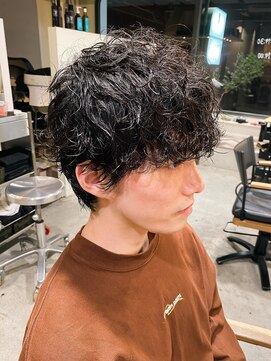 ルーカス(LUCAS) 波巻きパーマ　× マッシュ