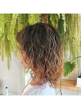 アクセヘアー 町田(acce hair) ブリーチウェーブパーマスタイル