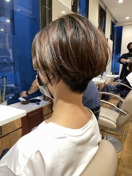 ビュートリアム ギンザ(BEAUTRIUM) 後頭部の丸み◎大人ショートボブ〔20代、30代、40代、銀座〕