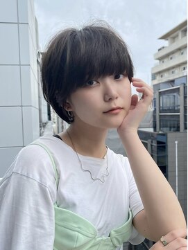 イヴォークトーキョーオーサカ(EVOKE TOKYO osaka) 20代おすすめヘア マッシュショート 丸み 可愛い