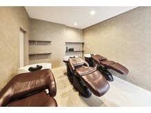 ロウ 町田(ROW)の雰囲気（【フルフラットシャンプー台】落ち着いた空間で安らぎのひと時）