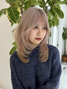 スティロ(stylo) レイヤーカットハイライトショートヘアイルミナカラーオージュア