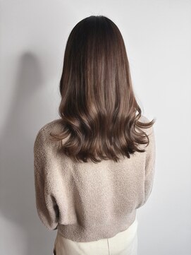 ヘアーメイク ラグズ(Hair Make Luxtz) ナチュラルブラウン/くびれスタイル/外ハネ巻き/30代40代50代