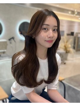 エヌ 大阪梅田店(enu) 【大阪梅田】グレージュ×韓国風くびれ巻き