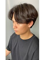 アドール(ADOR)&nbsp;[MIHO*ADOR] メンズカット / センターパート / ニュアンスパーマ