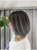 伸びても気にならない自然なバレイヤージュ