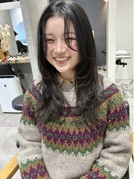 ラミエバイメルト 下北沢(lamie by melt) ロングハイレイヤー顔周りダークグレージュ暗髪韓国ワンカール