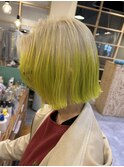 色落ちもきれい★ライム×ホワイトベージュボブ