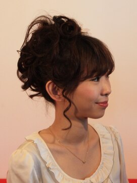 ラグーンヘアー(Lagoon hair) エレガントカールアップ♪