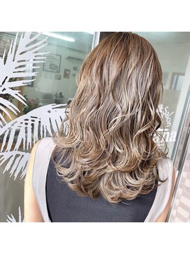 エル(elle.) highlight color