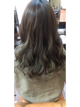 ヘアークリエイト パーティーパーティー(Hair create Party Party) ブリーチなしグレーカラー