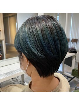 テイラー(Taylor) 【Taylor】大宮　モスグリーンハイライト×コンパクトショート