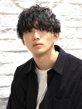ヘアーアンドグルーミング ヨシザワインク(HAIR&GROOMING YOSHIZAWA Inc.) マッシュツーブロックメンズパーマスパイラルツーブロック黒髪