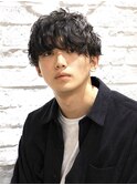 マッシュツーブロックメンズパーマスパイラルツーブロック黒髪