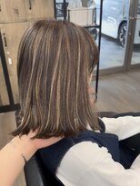 ヴィフ 大船(VIF)&nbsp;ハイライトカラーケアブリーチ切りっぱなしボブ外ハネ大船駅鎌倉