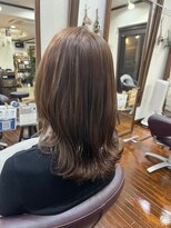 美容室 メザミー MESAMIES 大人可愛いシルキーベージュくびれレイヤーカットひし形ミディ