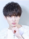 ツーブロック　ショートバング