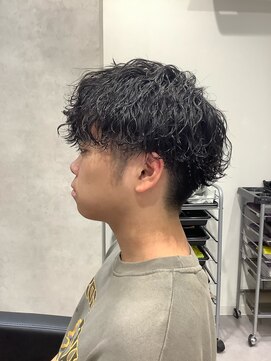 ステアーズ(Stairs) 波巻きパーマ