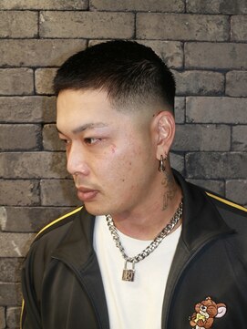 スリーセント 栄(3/cent) クロップ/バズカット/フェードカット/スパイキーヘア/仏陀パーマ