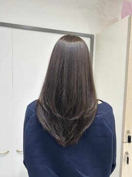 アイズ 横浜(IS) オリーブベージュ/レイヤーカット/ブリーチなし/横浜