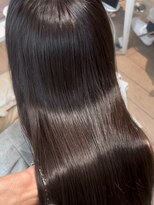 アフロート ディル(AFLOAT D'L)&nbsp;大人可愛い艶髪透明感暗髪ショコラグレージュカラー