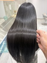 ロンドルーチェ 心斎橋(Lond luce)&nbsp;ダークアッシュ/ミディアムレイヤーカット［髪質改善/縮毛矯正］