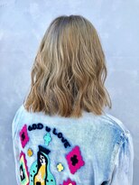 へアメイクワンプラス 四日市(HAIR MAKE ONEplus)&nbsp;ふわミディスタイル♪愛され透明感ハニーブロンド