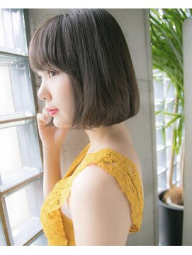 リリアン 青山(relian) ナチュラルショート