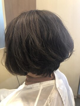 トップヘアー レスト(TOP HAIR Rest) 暗髪ショート